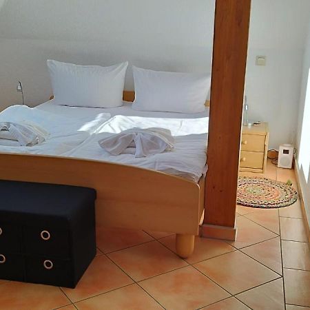 Traumblick Und Komfort - Lichtdurchflutete 85 Qm Wohnung Nahe Suedstrand Goehren Inklusive Schwimmbad Und Sauna Im Ahoi Sellin Exteriör bild