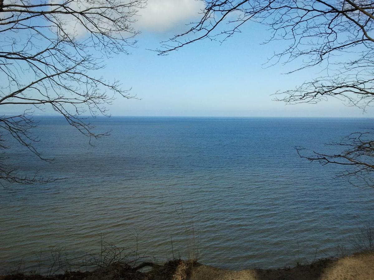 Traumblick Und Komfort - Lichtdurchflutete 85 Qm Wohnung Nahe Suedstrand Goehren Inklusive Schwimmbad Und Sauna Im Ahoi Sellin Exteriör bild